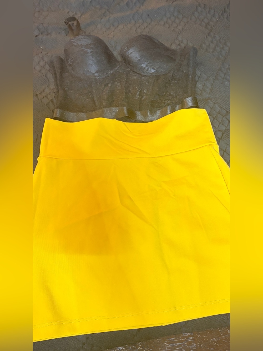 Bright Yellow Women's Skirt - Sleek High-Waist Pencil Style